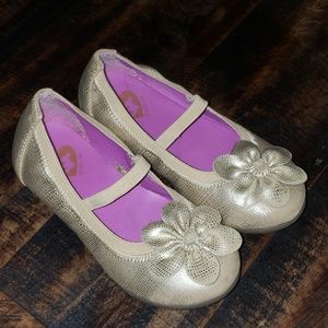 Stride Rite Gold Flats- Size 8